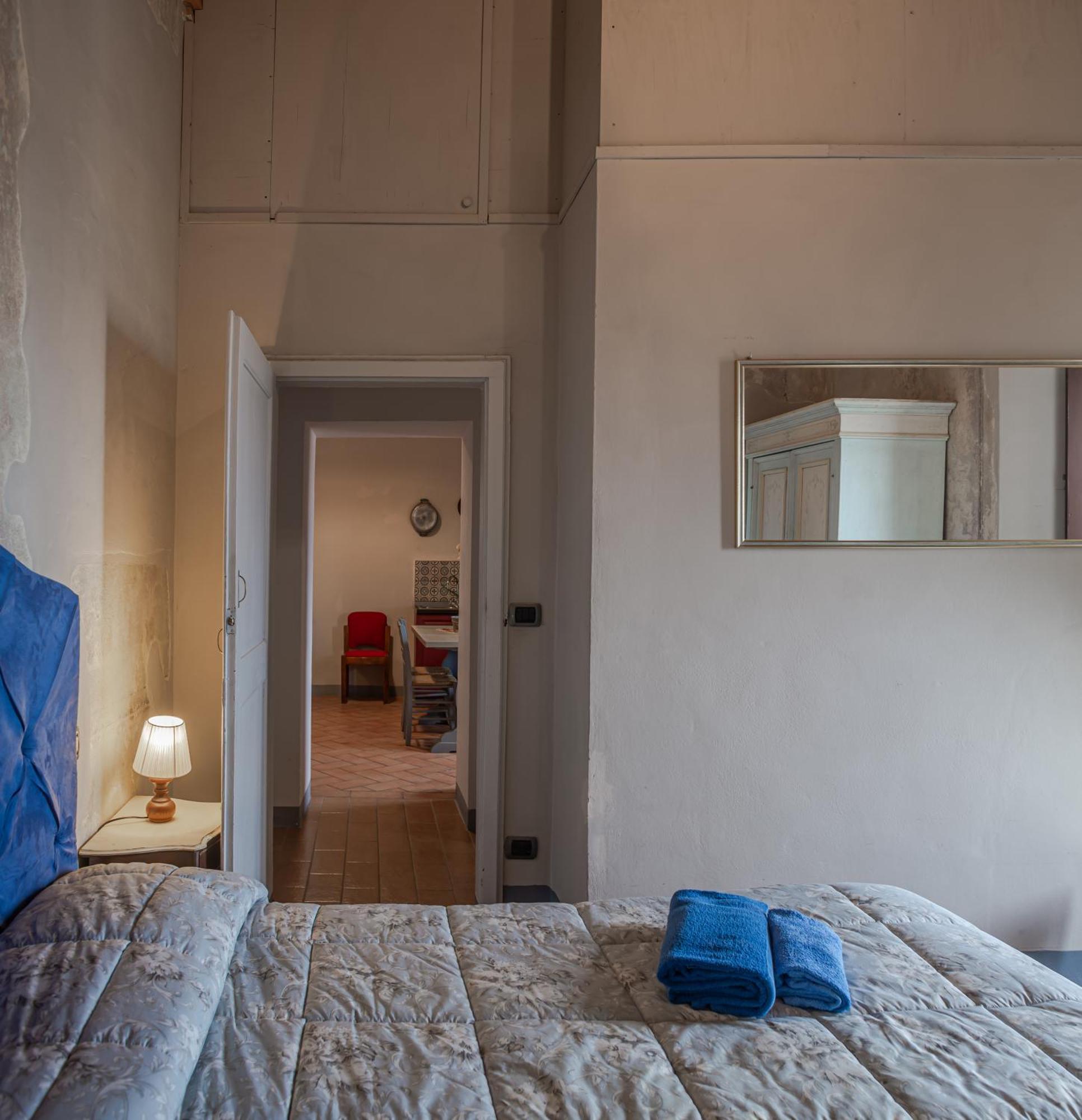 Apartamento Casa Il Castello Gambassi Terme Exterior foto