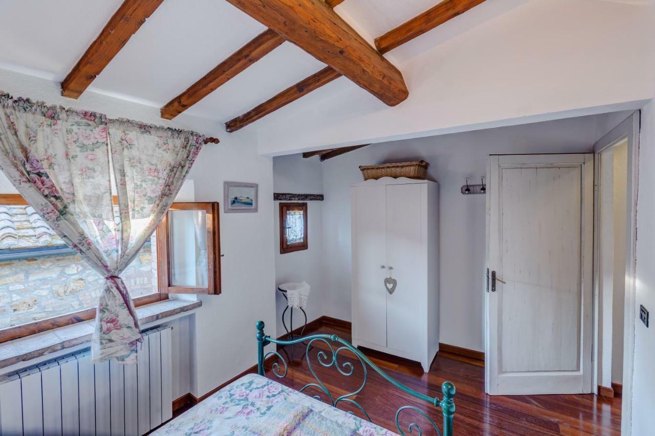 Apartamento Casa Il Castello Gambassi Terme Exterior foto