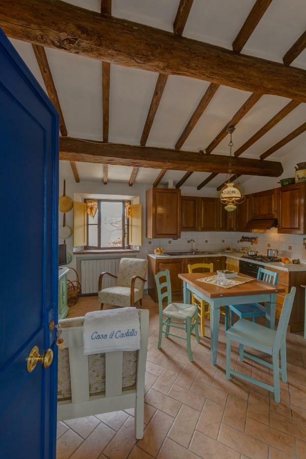 Apartamento Casa Il Castello Gambassi Terme Exterior foto
