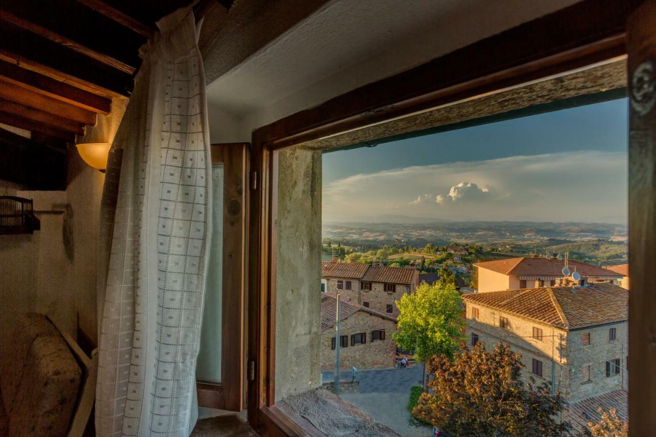 Apartamento Casa Il Castello Gambassi Terme Exterior foto