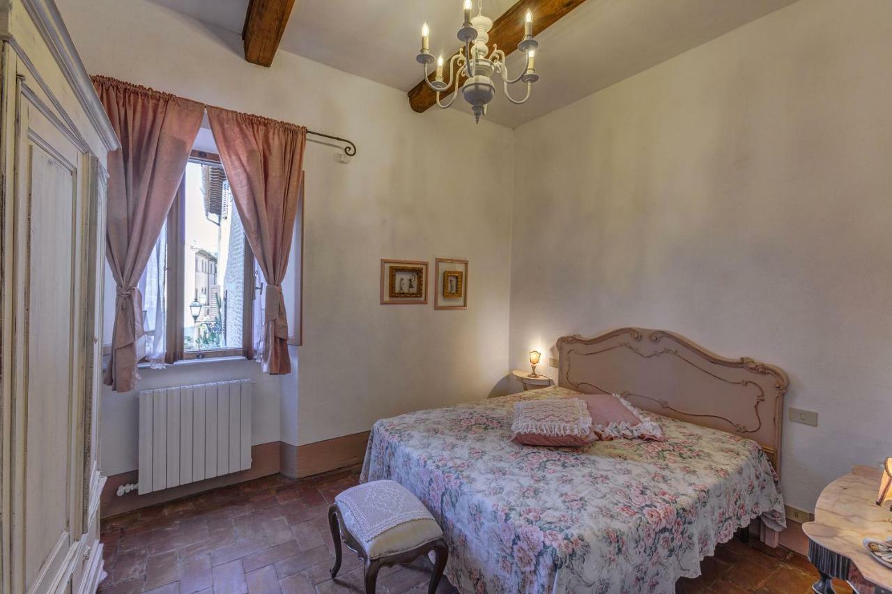 Apartamento Casa Il Castello Gambassi Terme Exterior foto